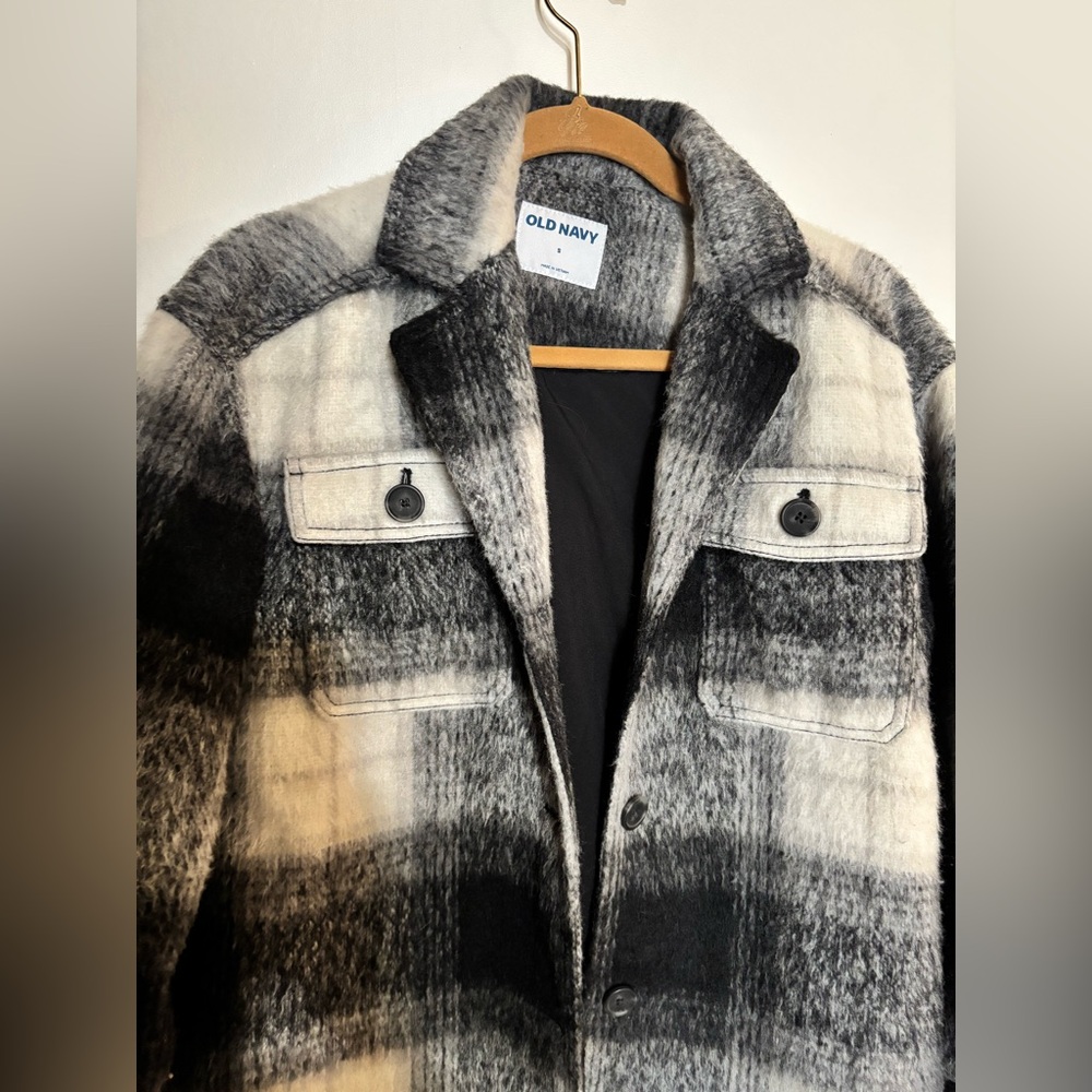 Old Navy Women’s Plaid Coat